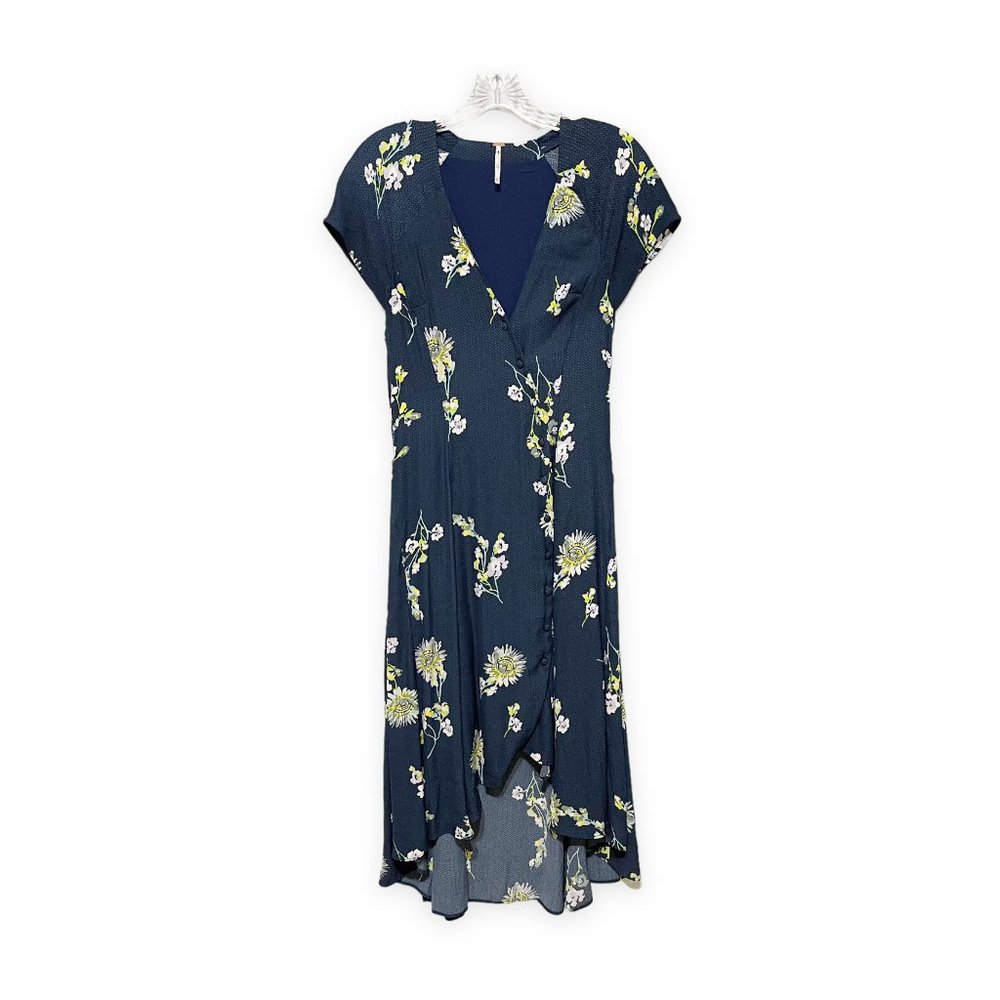 Free People XS Lost In You Navy Floral Asymmetrical Hem Capped Sleeve Mi… - Picture 2 of 6